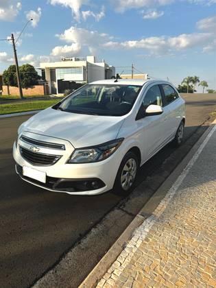 CHEVROLET ONIX 1.4 MPFI LT 8V FLEX 4P MANUAL